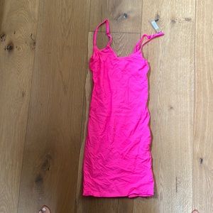 Skims neon pink slip (sz S)